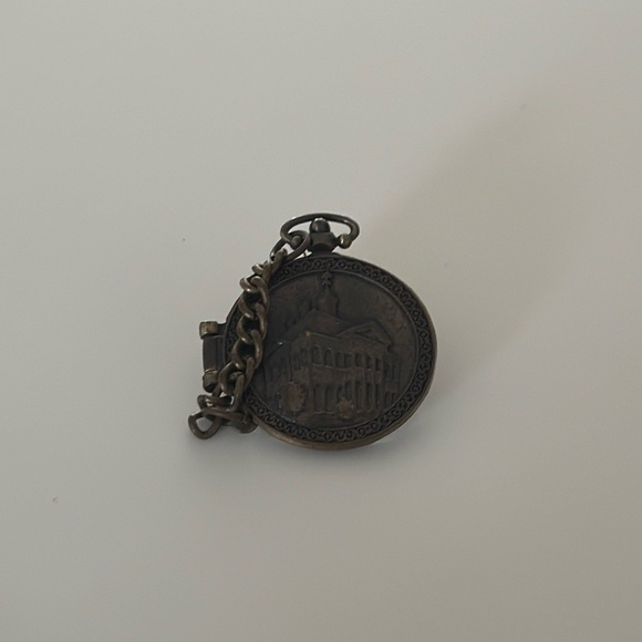 Disney haunted mansion O-pin house - Picture 2 of 4